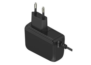 Αγορά 5V 1A, 5V 1.5A, τοίχος 12V 1A τοποθετούν τον προσαρμοστή εναλλασσόμενου ρεύματος για το κιβώτιο/το δρομολογητή/κινητός/το PC TV online manufacture