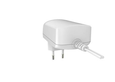 Αγορά 100 - 240V άσπρος καθολικός προσαρμοστής 12v 2a 24w εναλλασσόμενου ρεύματος για Pos δρομολογητών τη συσκευή συστημάτων online manufacture