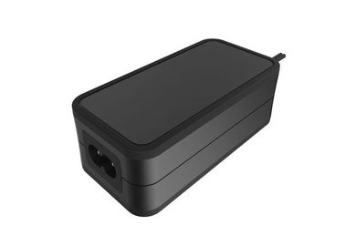 Αγορά 60W παραγωγή 12V 5A προσαρμοστών δύναμης υπολογιστών γραφείου με τα καθολικά πιστοποιητικά ασφάλειας online manufacture