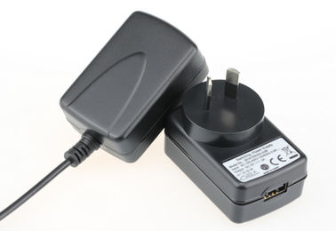 Καλή τιμή. 12W καθολικός προσαρμοστής 5V δύναμης εναλλασσόμενου ρεύματος - πλήρες φορτίο 15V 100% με το βούλωμα Au Κα της βρετανικής ΕΕ σε απευθείας σύνδεση
